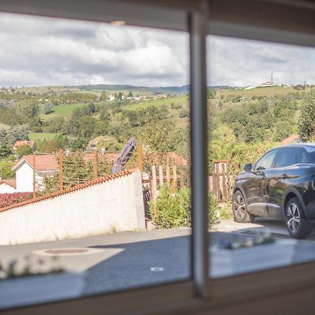 Kasa Home - Calme, Cosy, Wifi & Netflix Saint-Martin-la-Plaine المظهر الخارجي الصورة